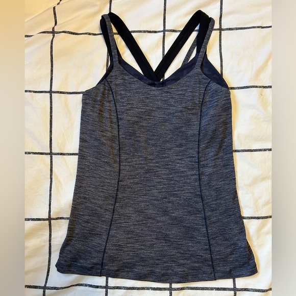 Lululemon Women’s Tank Top with Built In Sports Bra Athletic Wear Navy Size 10 - Picture 1 of 7